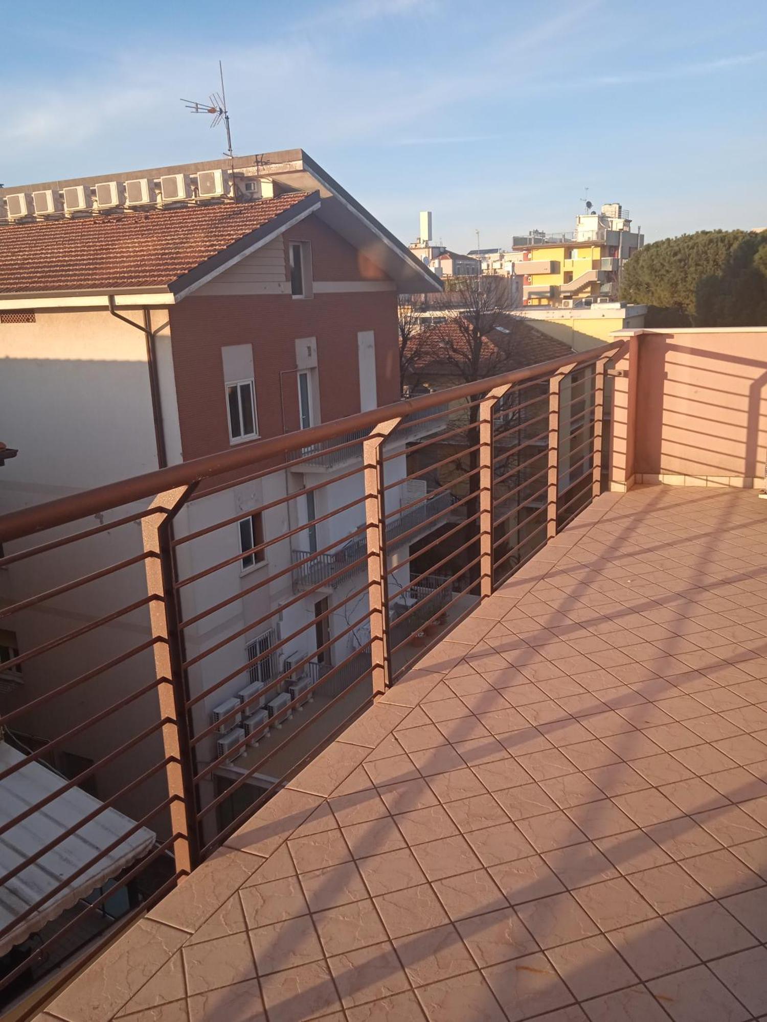Apartamento Il Tramonto Rímini Exterior foto